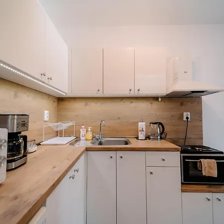 Apartment Veli Hills