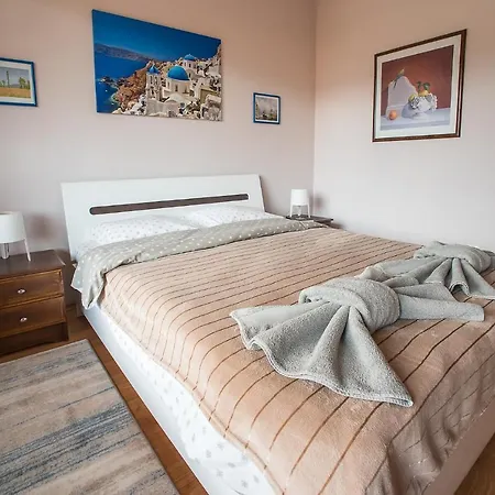 Apartment Veli Hills